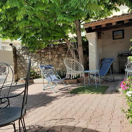 La Capucinette A L'Ombre Du Marronnier Villa Maussane-les-Alpilles Eksteriør billede